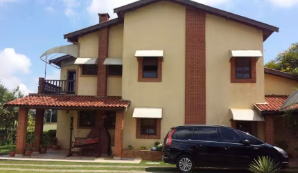 Lindo Sobrado a venda no condomínio Ninho Verde I Eco Residence - com 1350 m² de área total