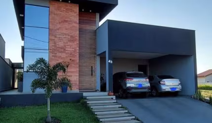 Viva o Sonho em uma Casa Exclusiva no Condomínio Esplanada, Tatuí - SP por R$1.450.000