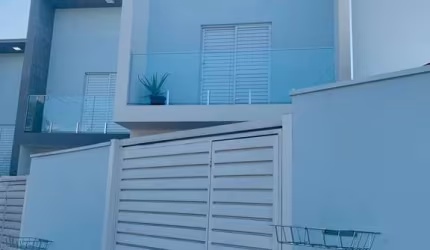 Sobrado à Venda com 60m², 02 dormitórios - Bairro Vitiello, Boituva/SP