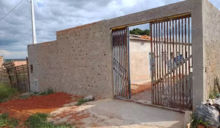 Casa Nova à Venda no Bairro Novo Horizonte, Tatuí - SP