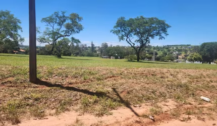 Terreno Comercial à Venda no Riviera de Santa Cristina XIII – Setor Iate