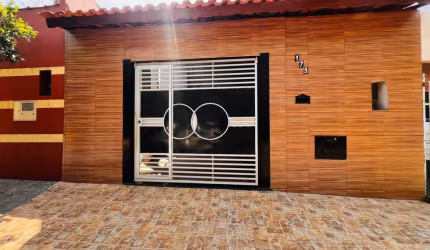 Casa à Venda com 02 Dormitórios (1 Suíte) no Bairro De Lorenzzi - Boituva