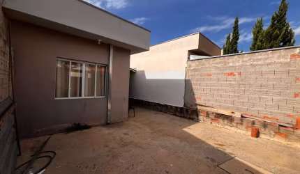 Casa à Venda no Bairro Residencial Vitiello em Boituva, a poucos minutos do Centro da Cidade