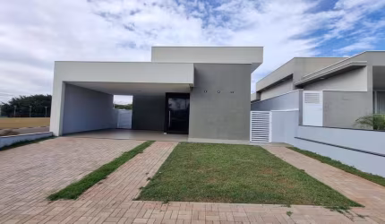 Casa térrea espetacular à venda no Condomínio Esplanada – 3 suítes, piscina aquecida e energia solar