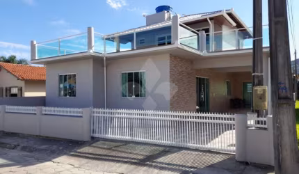 Casa em condomínio fechado com 2 quartos à venda na Pedro Miguel Linhares, 4, Areais da Palhocinha, Garopaba por R$ 750.000