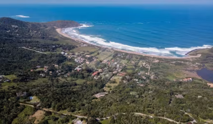Terreno em condomínio fechado à venda na Augusto Germano Wilke, 4, Praia da Silveira, Garopaba por R$ 7.000.000