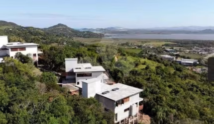 Casa em condomínio fechado com 3 quartos à venda na Augusto Germano Wilke, 2, Praia da Silveira, Garopaba por R$ 2.450.000