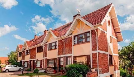 Casa em condomínio fechado com 3 quartos à venda na dos Papagaios, 25, Quinta da Serra, Canela por R$ 860.000