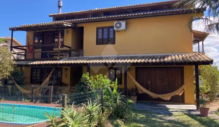 Casa em condomínio fechado com 4 quartos à venda na Geral da Ferrugem, 30, Capão, Garopaba por R$ 2.400.000