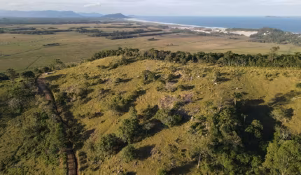 Terreno em condomínio fechado à venda na Estrada Paulo Lopes, 5, Praia da Gamboa, Garopaba por R$ 3.500.000