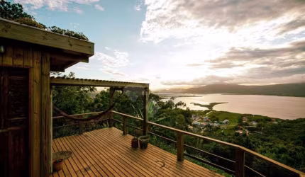 Casa em condomínio fechado com 3 quartos à venda na Morro da Praia da Ferrugem, 2, Capão, Garopaba por R$ 5.000.000