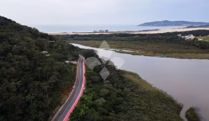Terreno em condomínio fechado à venda na Grp 401, 3, Costa Do Macacu, Garopaba por R$ 400.000