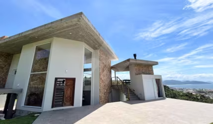 Casa em condomínio fechado com 3 quartos à venda na Geral Praia da Silveira, 110, Praia da Silveira, Garopaba por R$ 5.500.000