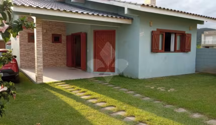 Casa em condomínio fechado com 3 quartos à venda na Ivo Joaquim Cardoso, 565, Areais da Palhocinha, Garopaba por R$ 900.000