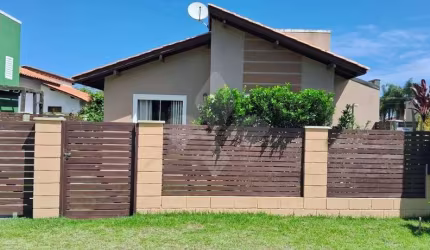 Casa em condomínio fechado com 2 quartos à venda na Servidão Pmg 224, 59, Encantada, Garopaba por R$ 729.000