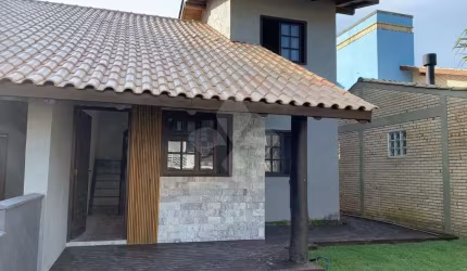 Casa em condomínio fechado com 2 quartos à venda na Joaquina de Abreu Araújo, 174, Centro, Garopaba por R$ 890.000