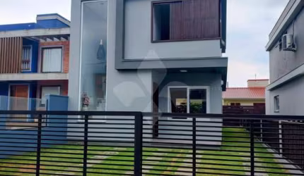 Casa em condomínio fechado com 3 quartos à venda na Rua Diamante, 134, Areais da Palhocinha, Garopaba por R$ 960.000