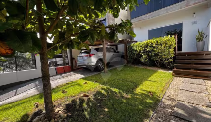 Casa em condomínio fechado com 3 quartos à venda na Ilha do Faial, 196, Centro, Garopaba por R$ 1.260.000