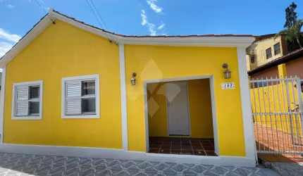 Casa em condomínio fechado com 3 quartos à venda na Aderbal Ramos da Silva 193, 193, Centro, Garopaba por R$ 2.100.000