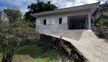 Casa em condomínio fechado com 3 quartos à venda na Jonatas Alves, 91, Centro, Garopaba por R$ 1.380.000