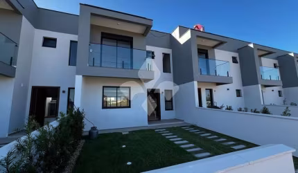 Casa em condomínio fechado com 3 quartos à venda na 15 De Novembro, 15, Areais da Palhocinha, Garopaba por R$ 679.000