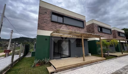 Casa em condomínio fechado com 3 quartos à venda na Servidão dos Coqueiros, 100, Encantada, Garopaba por R$ 800.000