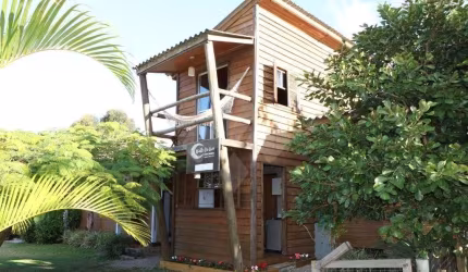 Prédio à venda na Beija Flor, 1000, Ibiraquera, Imbituba por R$ 750.000