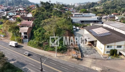 Terreno à venda no Do Salto, Blumenau  por R$ 2.200.000