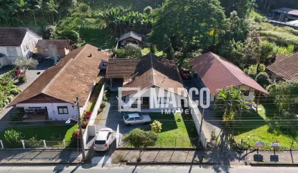 Casa com 3 quartos à venda no Centro, Pomerode  por R$ 799.000