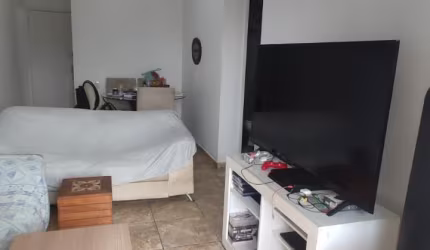 Apartaemnto de 2 quartos, sol manhã