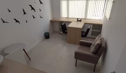 Linda sala Pronta c/ 25m² Mobiliada - Vila iSabel.