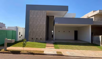 Casa Nova a Venda no Condomínio Splendido