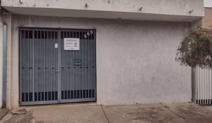 Casa com 2 Quartos e Suíte no Salto de São José