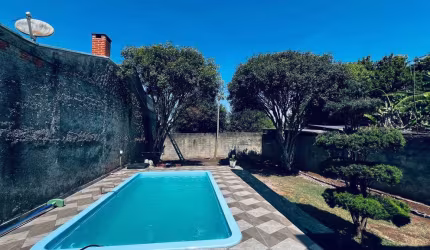 Chácara com 3 Casas à Venda em Salto