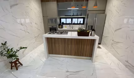 Casa de condomínio 5 Suítes com piscina no Residencial Lagos D'Icaraí