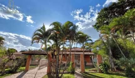 Casa em condomínio fechado à venda no Condomínio Zuleika Jabour com 3 quartos