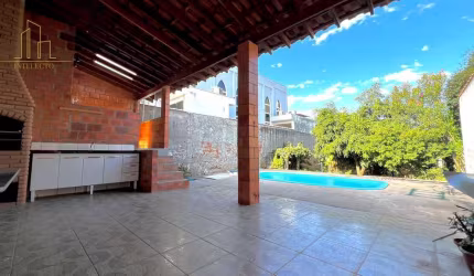 Casa 3 Quartos com Suíte e Piscina no Jardim das Nações em Salto/SP