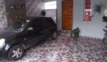SOBRADO COM 4 DORMITÓRIOS DISPONÍVEL PARA VENDA NO BAIRRO SANTO INÁCIO!