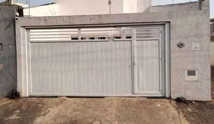 Casa à venda no Jardim Panorama em Salto com 3 Dormitórios