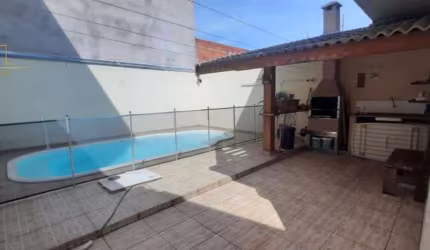 Casa à venda no Jardim Santa Marta III com 2 quartos!