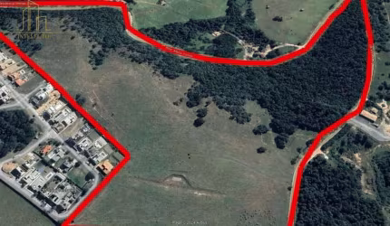 Terreno comercial à venda na Zona Rural