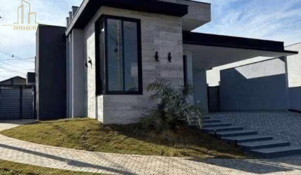 Casa no Condomínio Lagos d'Icaraí em Salto/SP com 3 Dormitórios