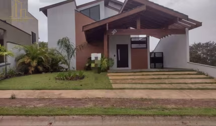Casa em condomínio fechado à venda no Jardim D'Icaraí com 3 quartos