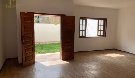 Casa com 4 quartos para alugar na Rua Itapiru, 1254, Centro, Salto, 232 m2 por R$ 4.000