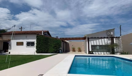 Casa no Porto Novo com 03 dormitórios à venda por R$ 890.000  - Caraguatatuba/SP