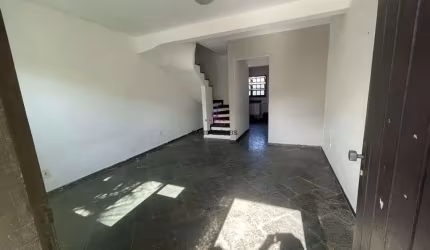 Casa à Venda - 72m² - Indaiá - Caraguatatuba/SP