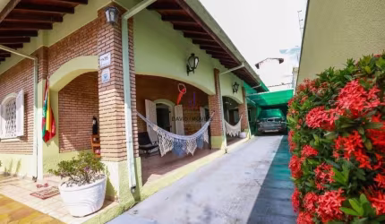 Casa com 4 dormitórios à venda, 292 m² por R$ 900.000,00 - Estrela D'alva