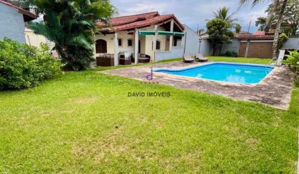 Casa à Venda no Jardim Aruan - Caraguatatuba/SP