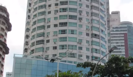 Excelente oportunidade para investimento, com retorno em locação de diária ou locação anual.
