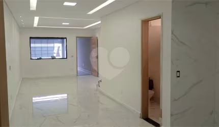 Sobrado com 3 quartos à venda em Vila Granada - SP